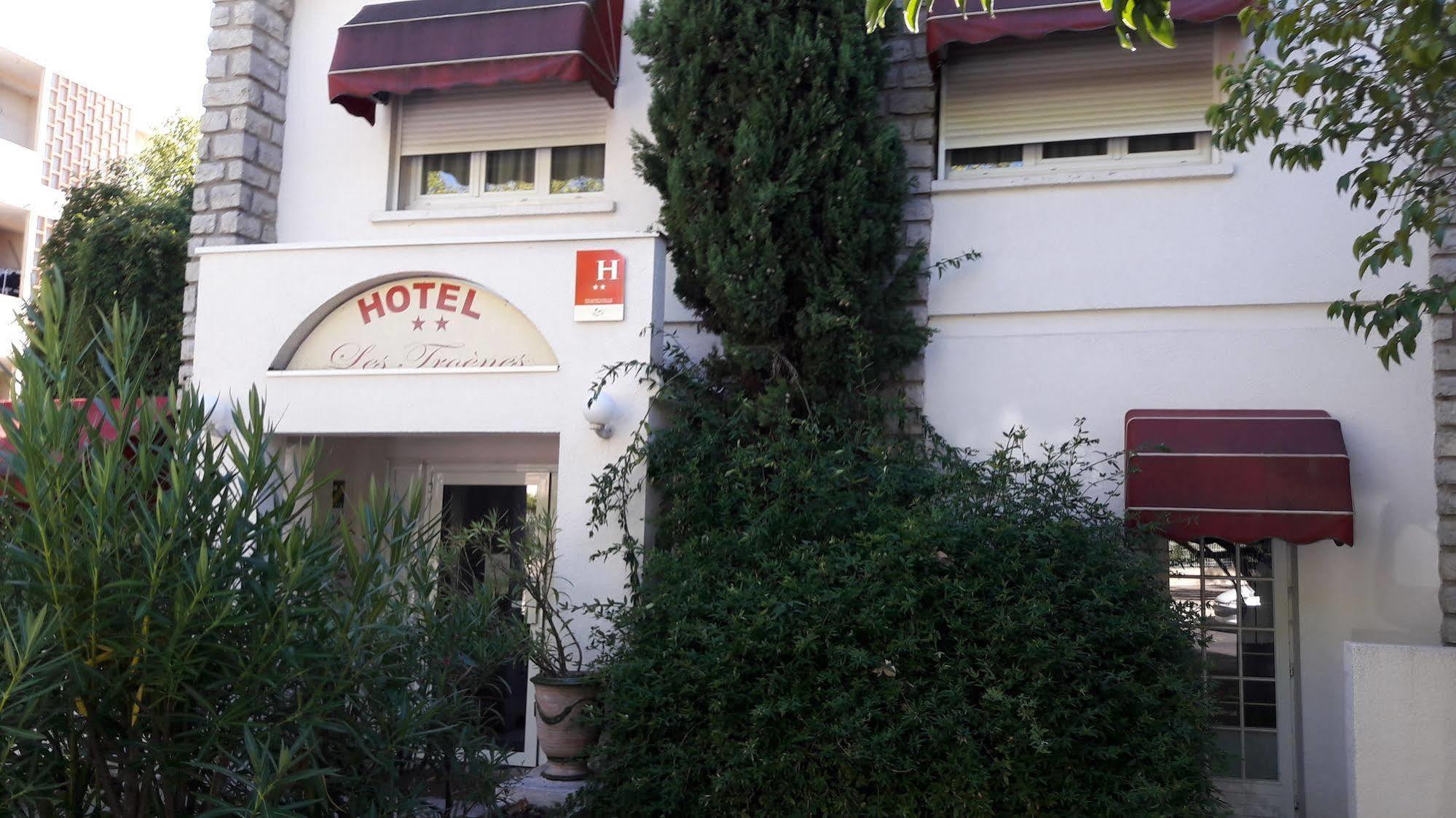 Hotel Les Troenes Montpellier Exterior photo